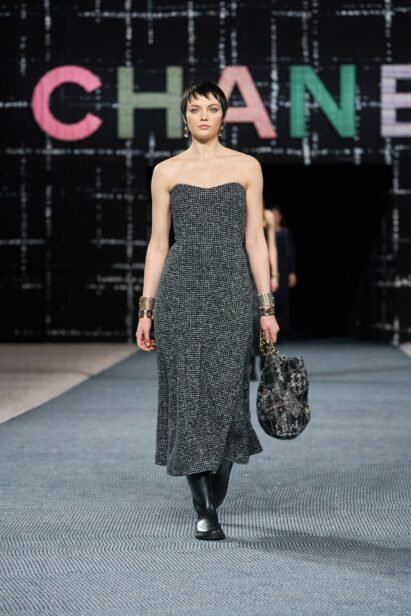 00059-chanel-fall-2022-ready-to-wear-paris-credit-gorunway-1.jpeg