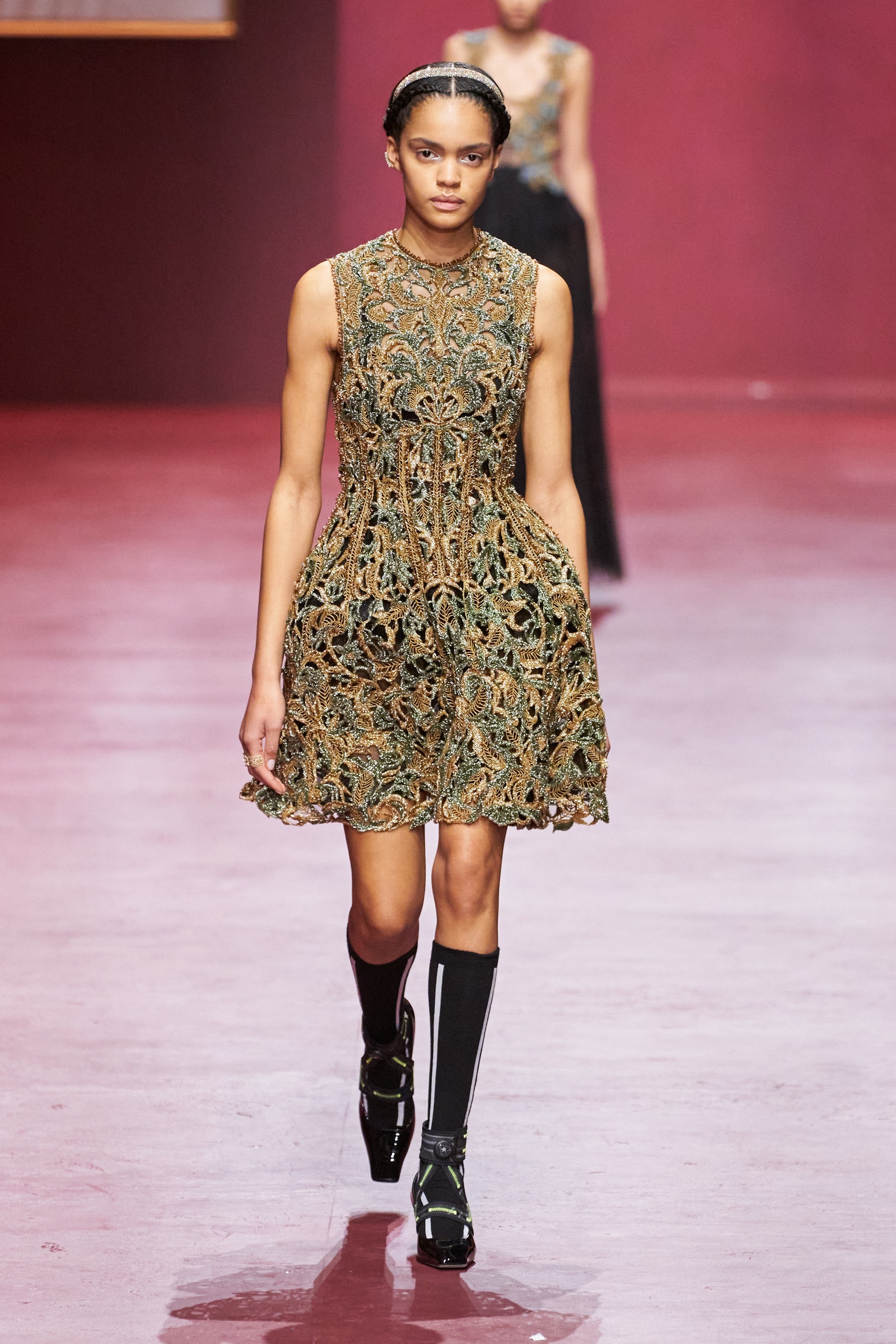 00059-christian-dior-fall-2022-ready-to-wear-paris-credit-gorunway-1.jpeg