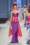 00060-moschino-spring-2023-ready-to-wear-credit-gorunway