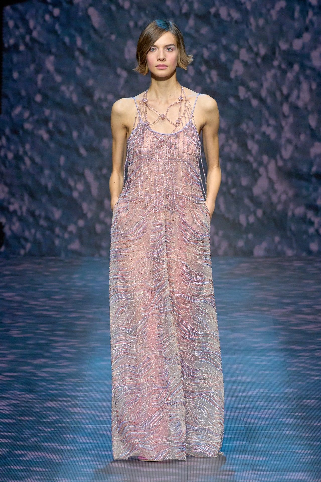 00062-emporio-armani-spring-2023-ready-to-wear-credit-gorunway