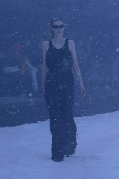 00063-balenciaga-fall-2022-ready-to-wear-paris-credit-brand-1.jpg