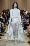00064-burberry-spring-2023-ready-to-wear-credit-brand