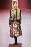 00065-christian-dior-fall-2022-ready-to-wear-paris-credit-gorunway-1.jpeg