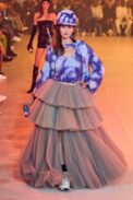 00067-off-white-fall-2022-ready-to-wear-paris-credit-gorunway-1.jpeg