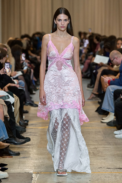 00069-burberry-spring-2023-ready-to-wear-credit-brand