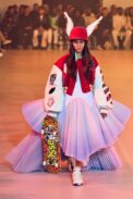 00069-off-white-fall-2022-ready-to-wear-paris-credit-gorunway-1.jpeg