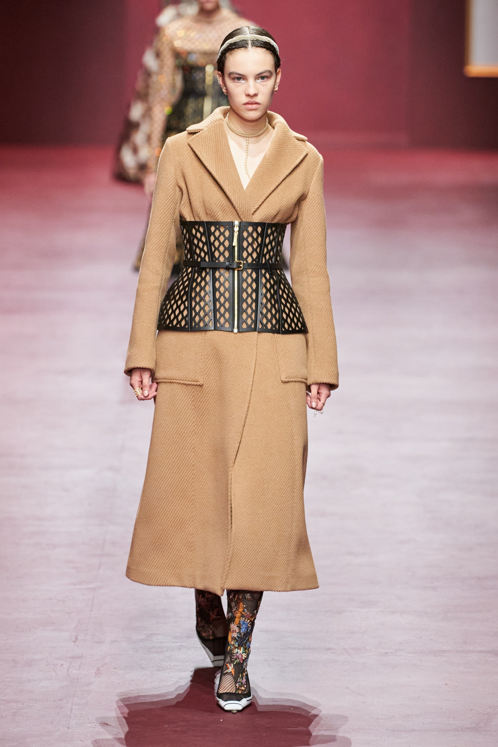 00073-christian-dior-fall-2022-ready-to-wear-paris-credit-gorunway-1.jpeg