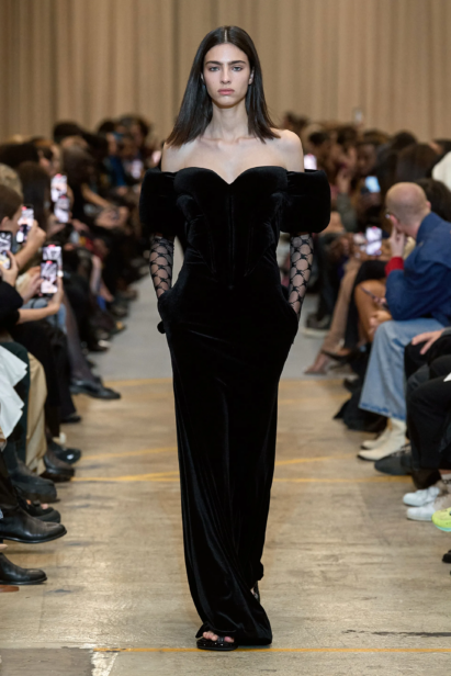 00078-burberry-spring-2023-ready-to-wear-credit-brand