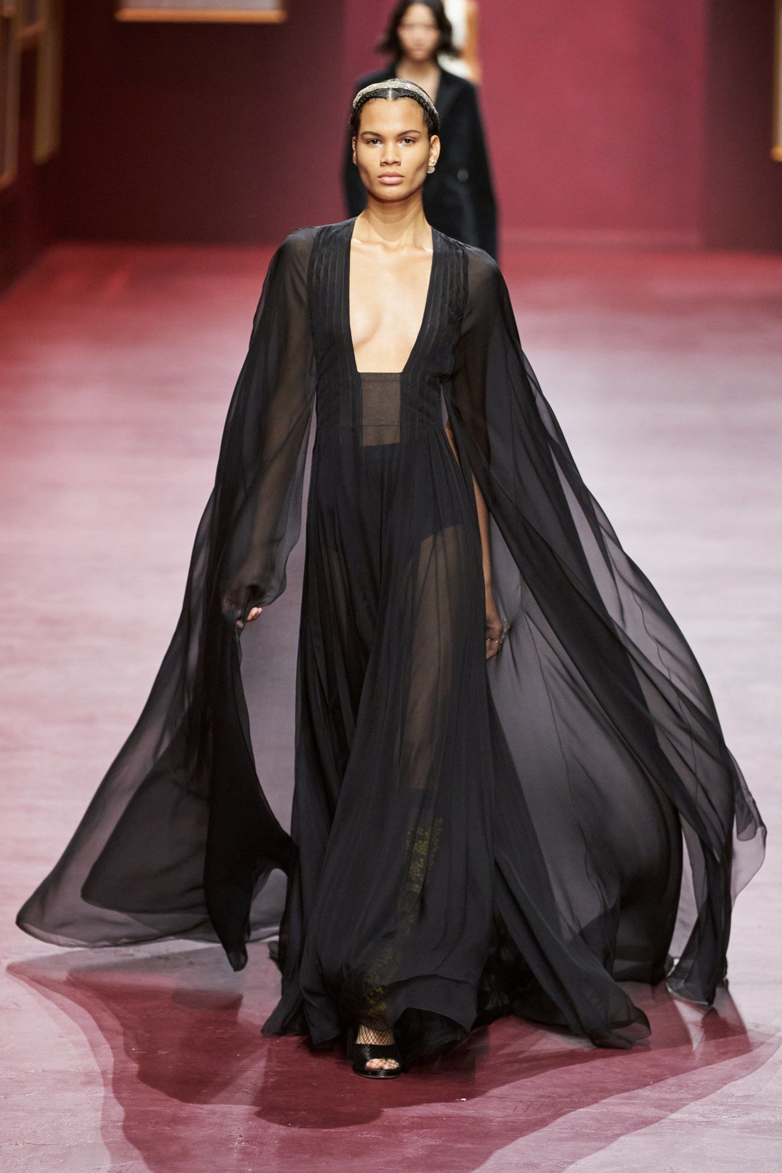00079-christian-dior-fall-2022-ready-to-wear-paris-credit-gorunway-1.jpeg