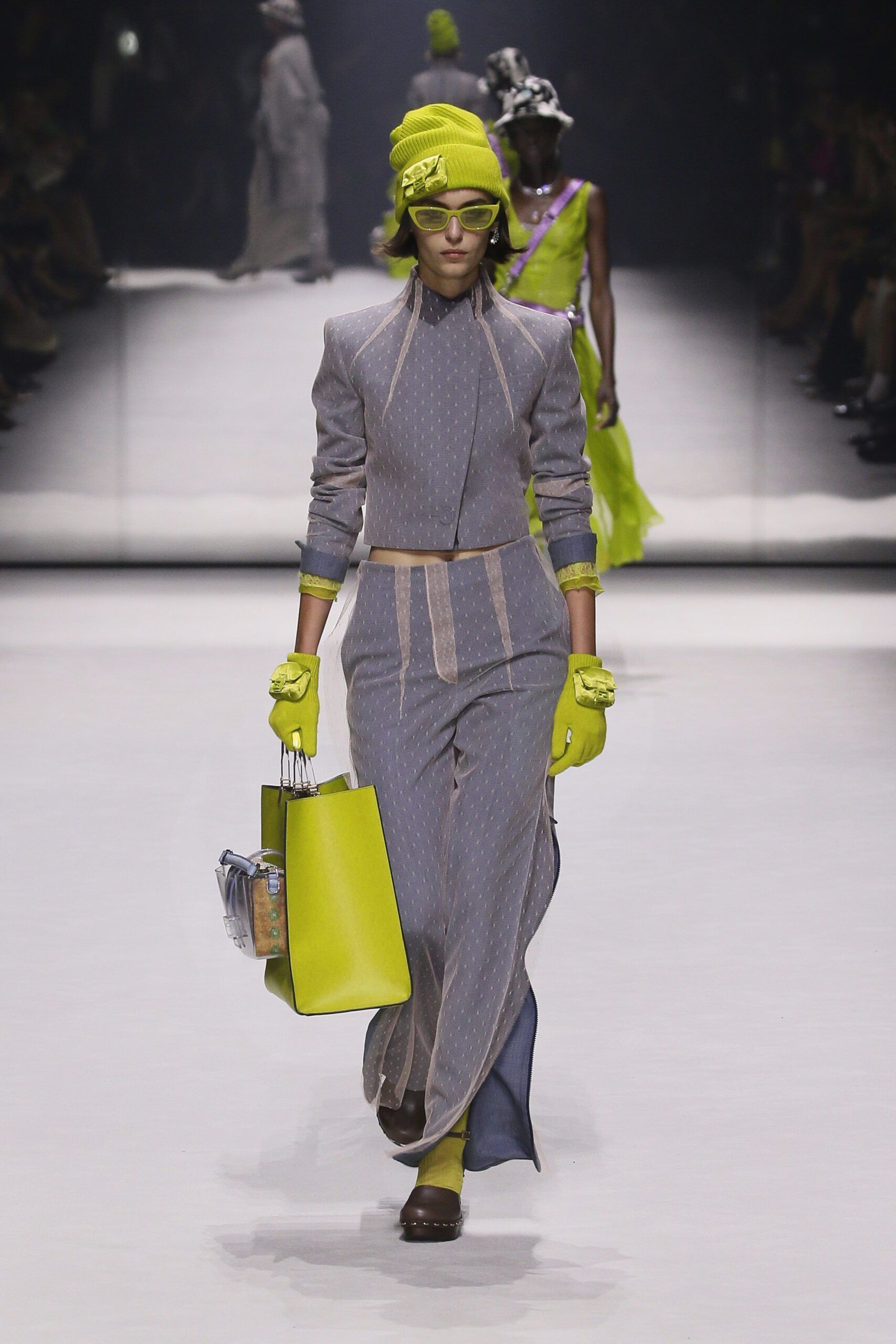 03_Fendi_25_Baguette