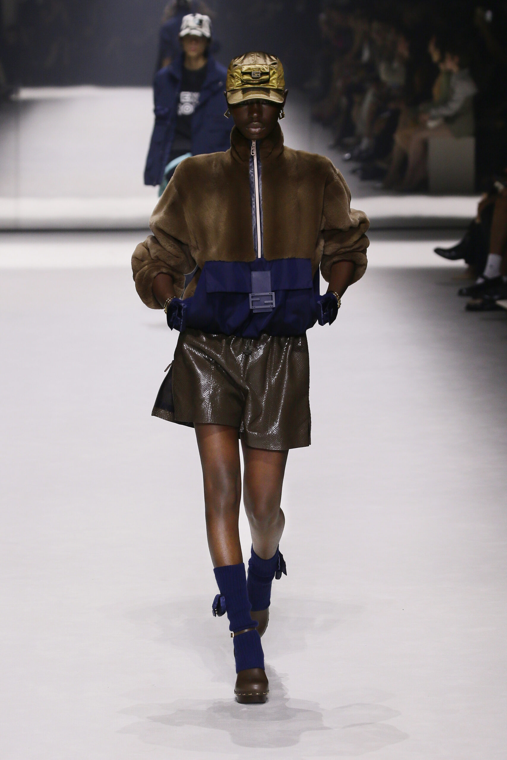 30_Fendi_25_Baguette