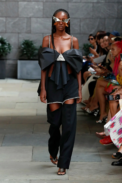 Area-Ready-To-Wear-Spring-Summer-2023-New-York-Fashion-Week-Runway-011