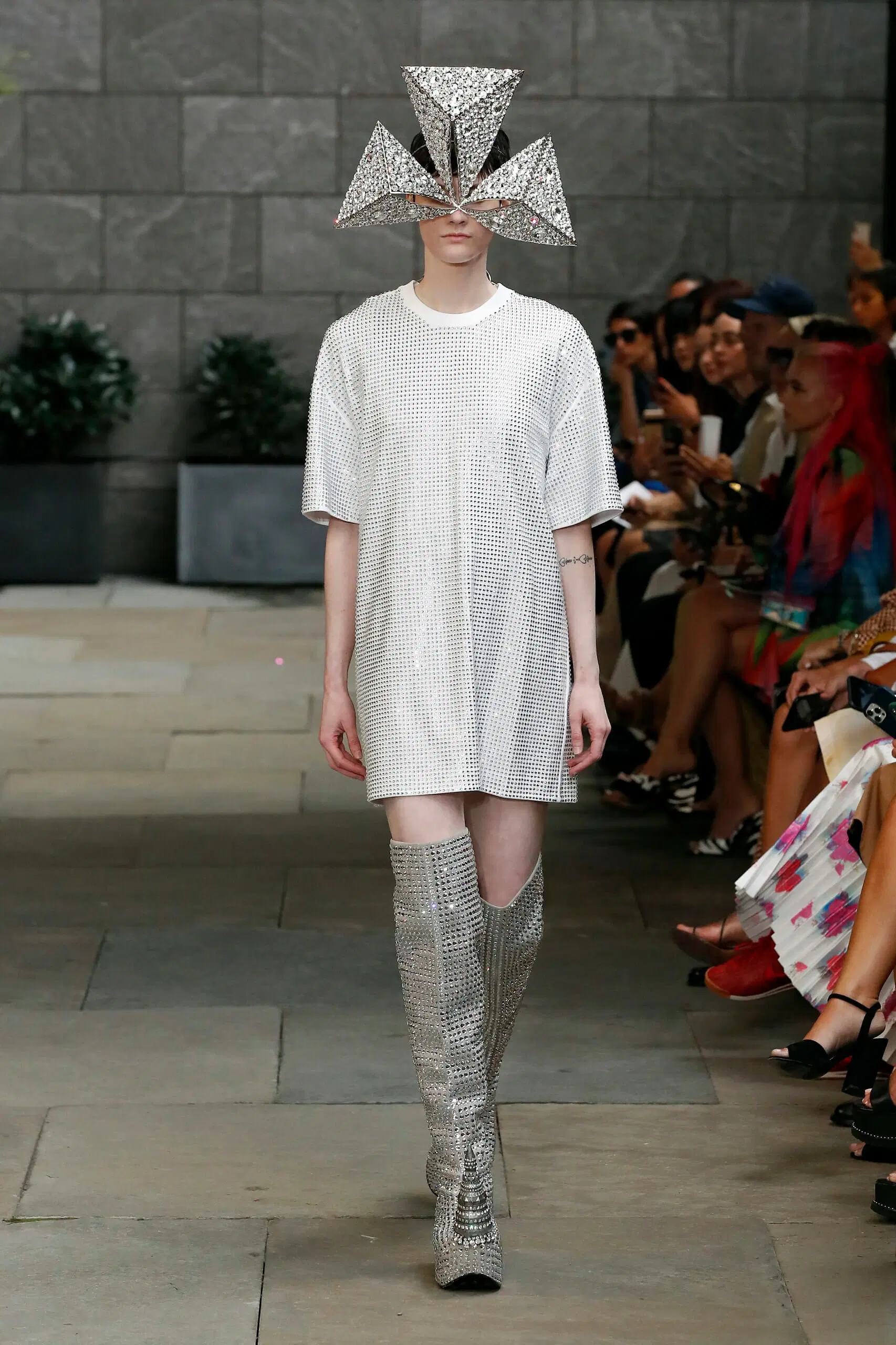 Area-Ready-To-Wear-Spring-Summer-2023-New-York-Fashion-Week-Runway-021