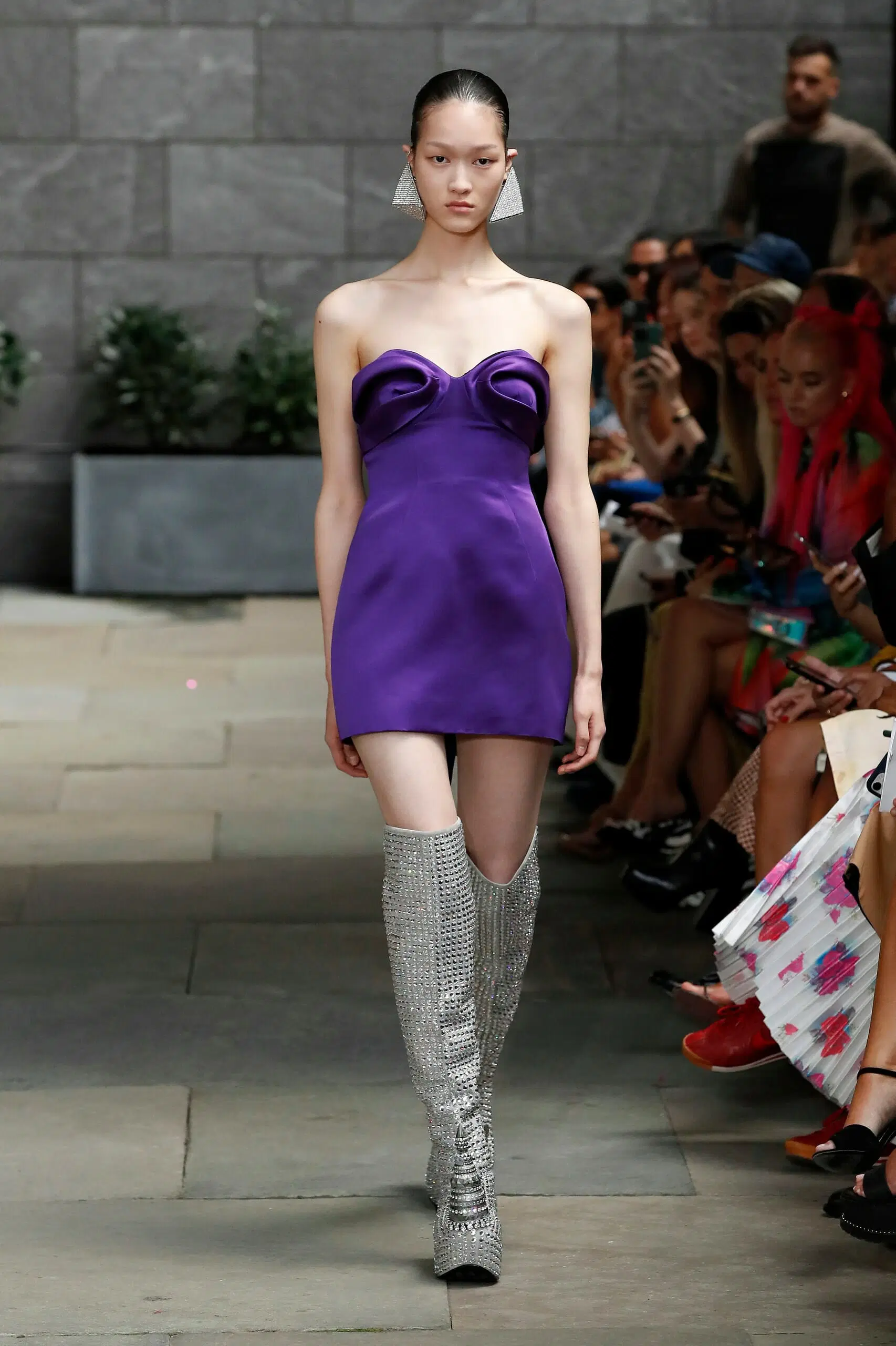 Area-Ready-To-Wear-Spring-Summer-2023-New-York-Fashion-Week-Runway-025