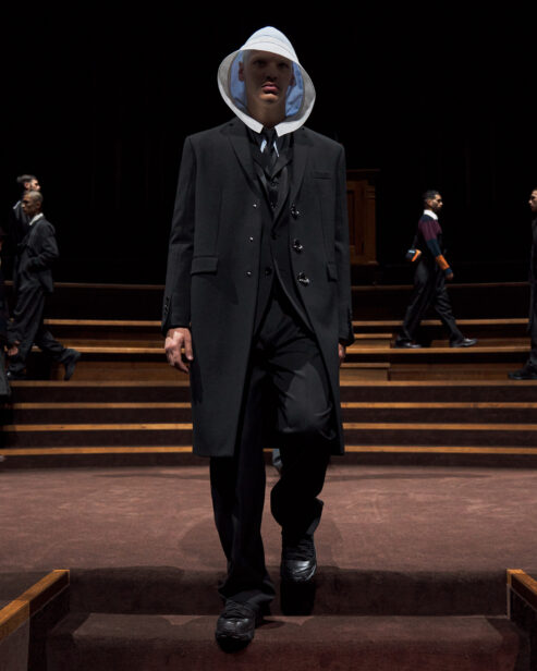 burberry-autumn-winter-2022-menswear-collection-look-10-1.jpg
