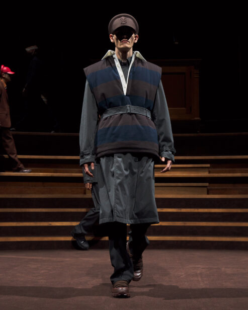 burberry-autumn-winter-2022-menswear-collection-look-12-1.jpg