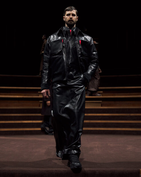 burberry-autumn-winter-2022-menswear-collection-look-16-1.jpg