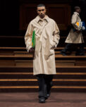 burberry-autumn-winter-2022-menswear-collection-look-2-1.jpg