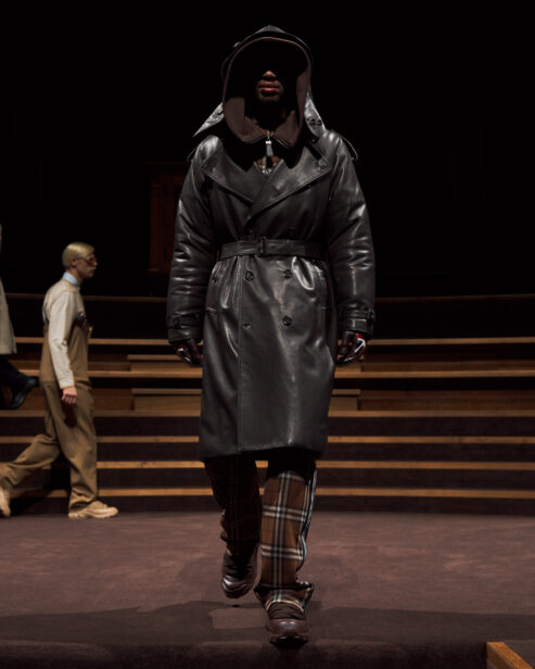 burberry-autumn-winter-2022-menswear-collection-look-31-1.jpg