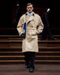 burberry-autumn-winter-2022-menswear-collection-look-4-1.jpg