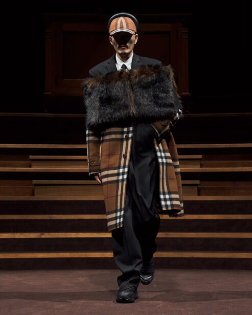 burberry-autumn-winter-2022-menswear-collection-look-40-1.jpg