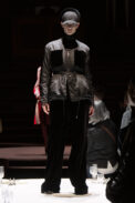 burberry-autumn-winter-2022-womenswear-collection-look-39-1.jpg