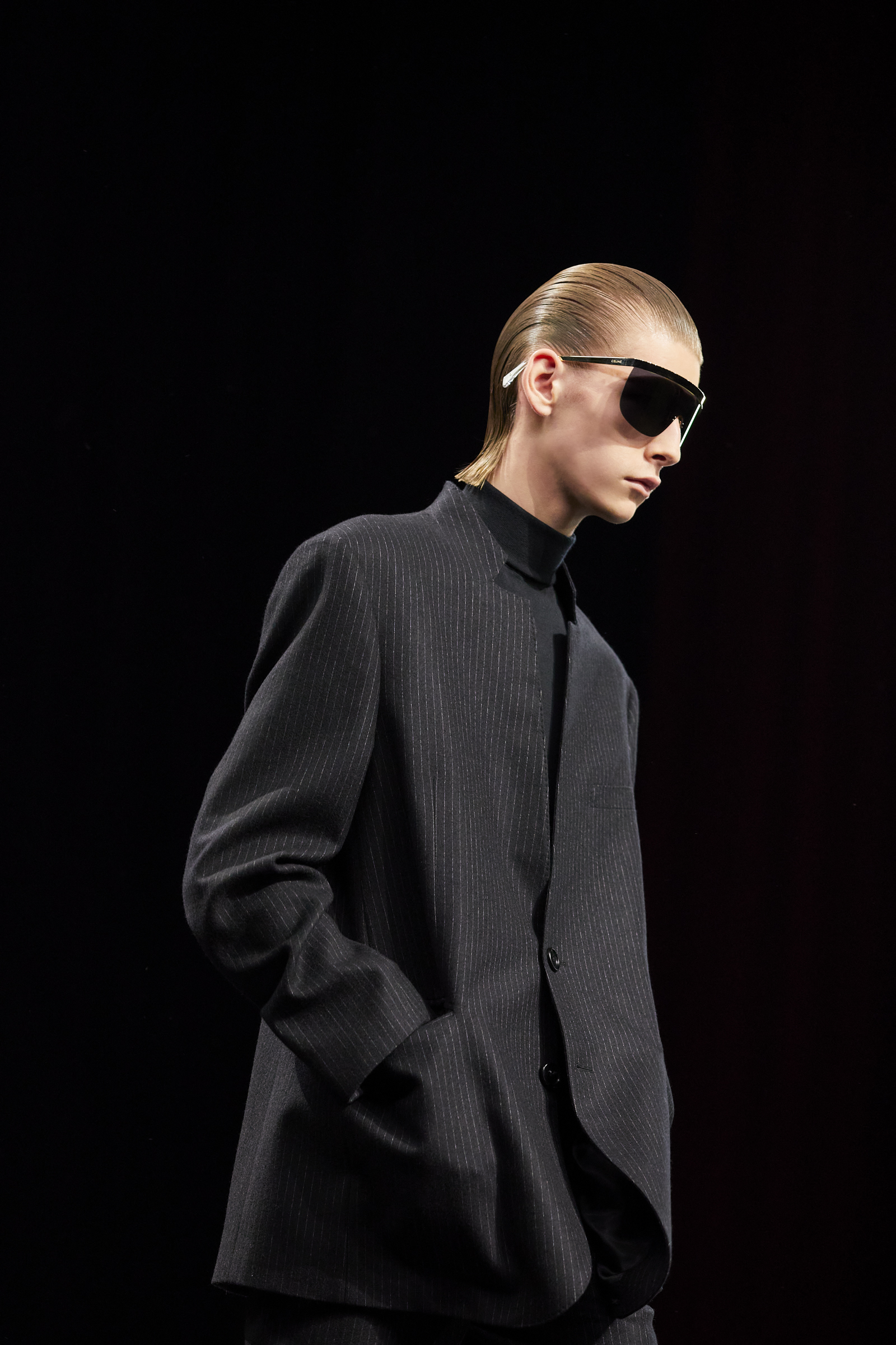 celine-homme-winter-22-boy-doll-print-look-13-01-1.jpg