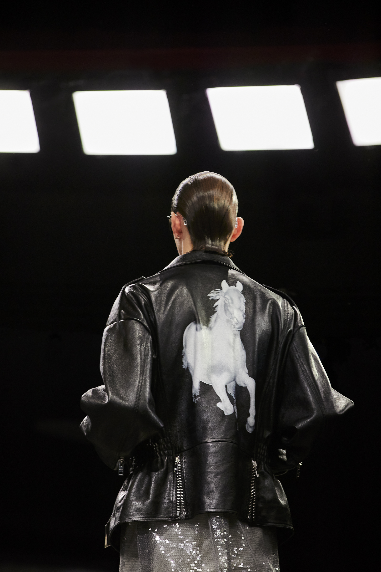 celine-homme-winter-22-boy-doll-print-look-18-01-1.jpg