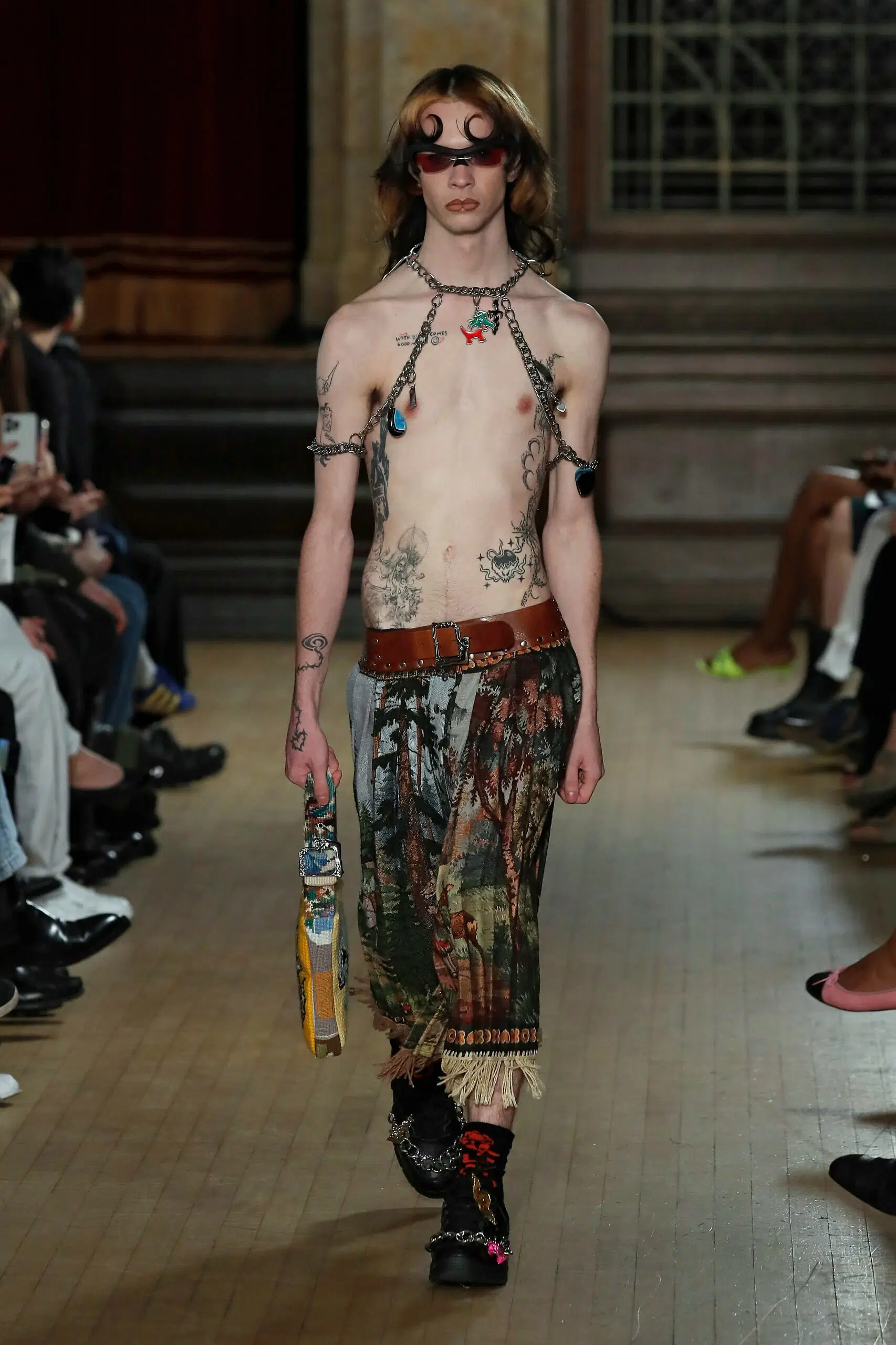 Chopova-Lowena-Ready-To-Wear-Spring-Summer-2023-London-Fashion-Week-Runway-008