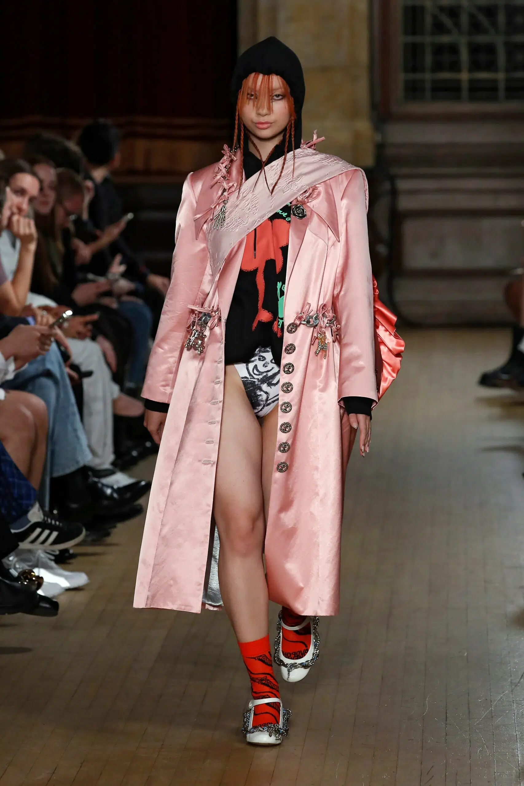Chopova-Lowena-Ready-To-Wear-Spring-Summer-2023-London-Fashion-Week-Runway-015