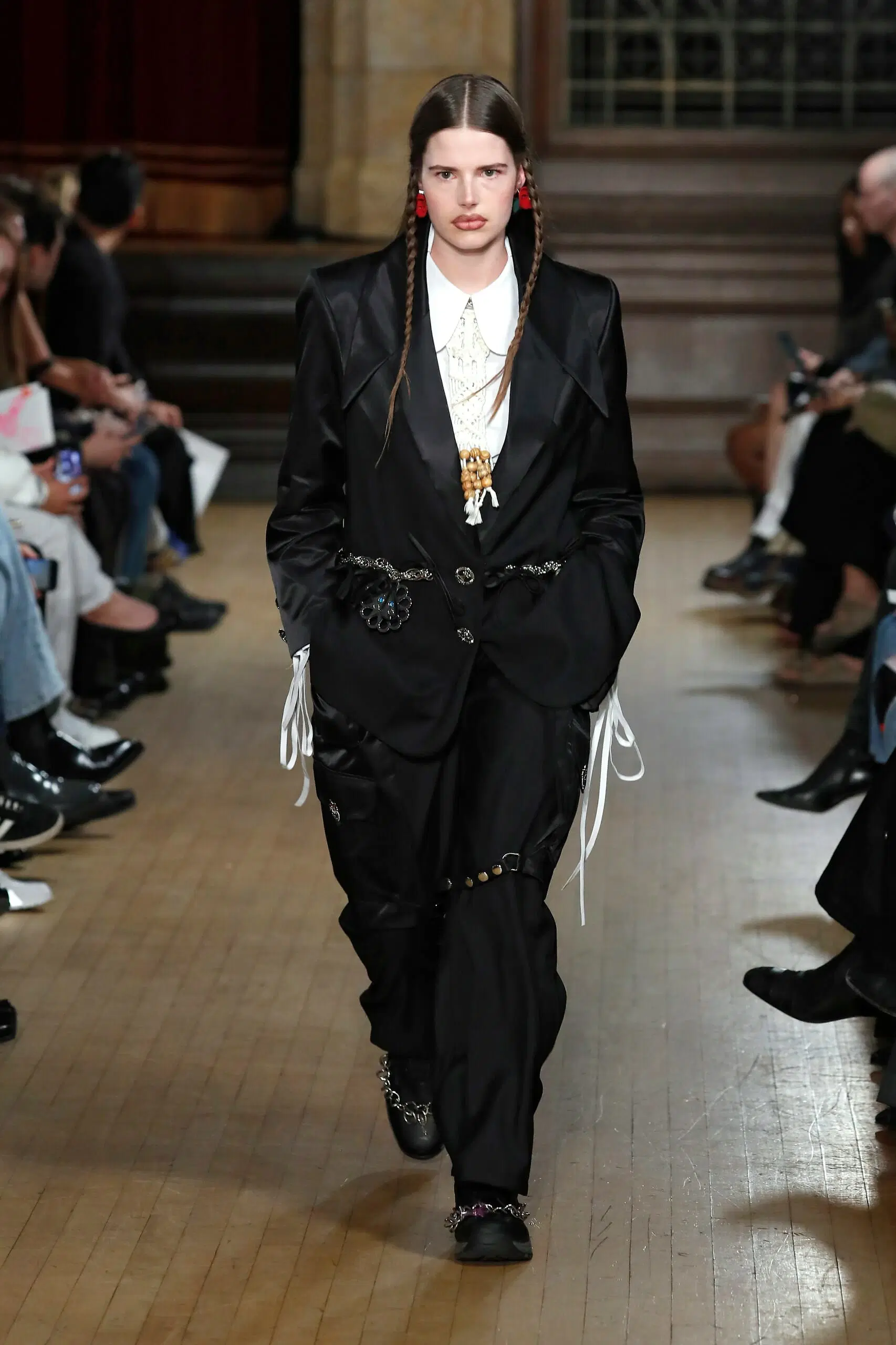 Chopova-Lowena-Ready-To-Wear-Spring-Summer-2023-London-Fashion-Week-Runway-039