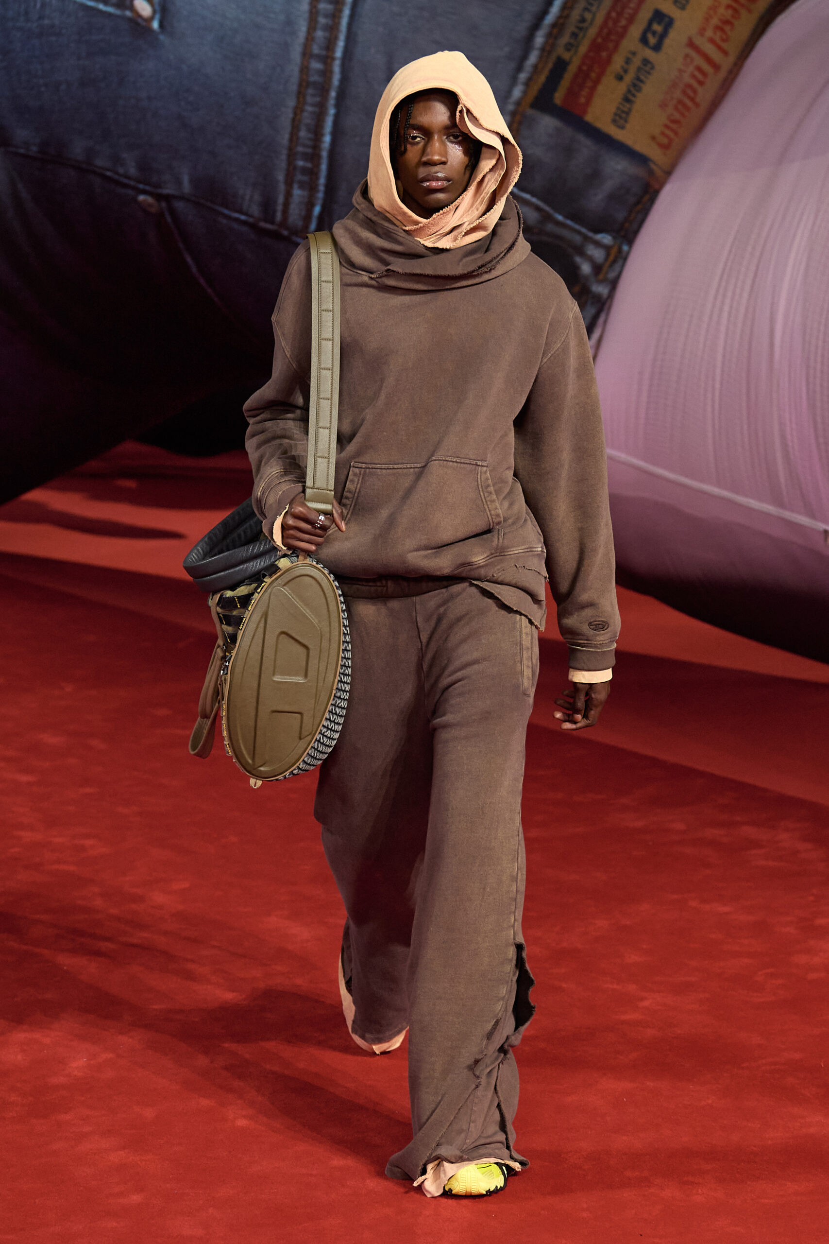 diesel-fw22-look-39-1.jpg