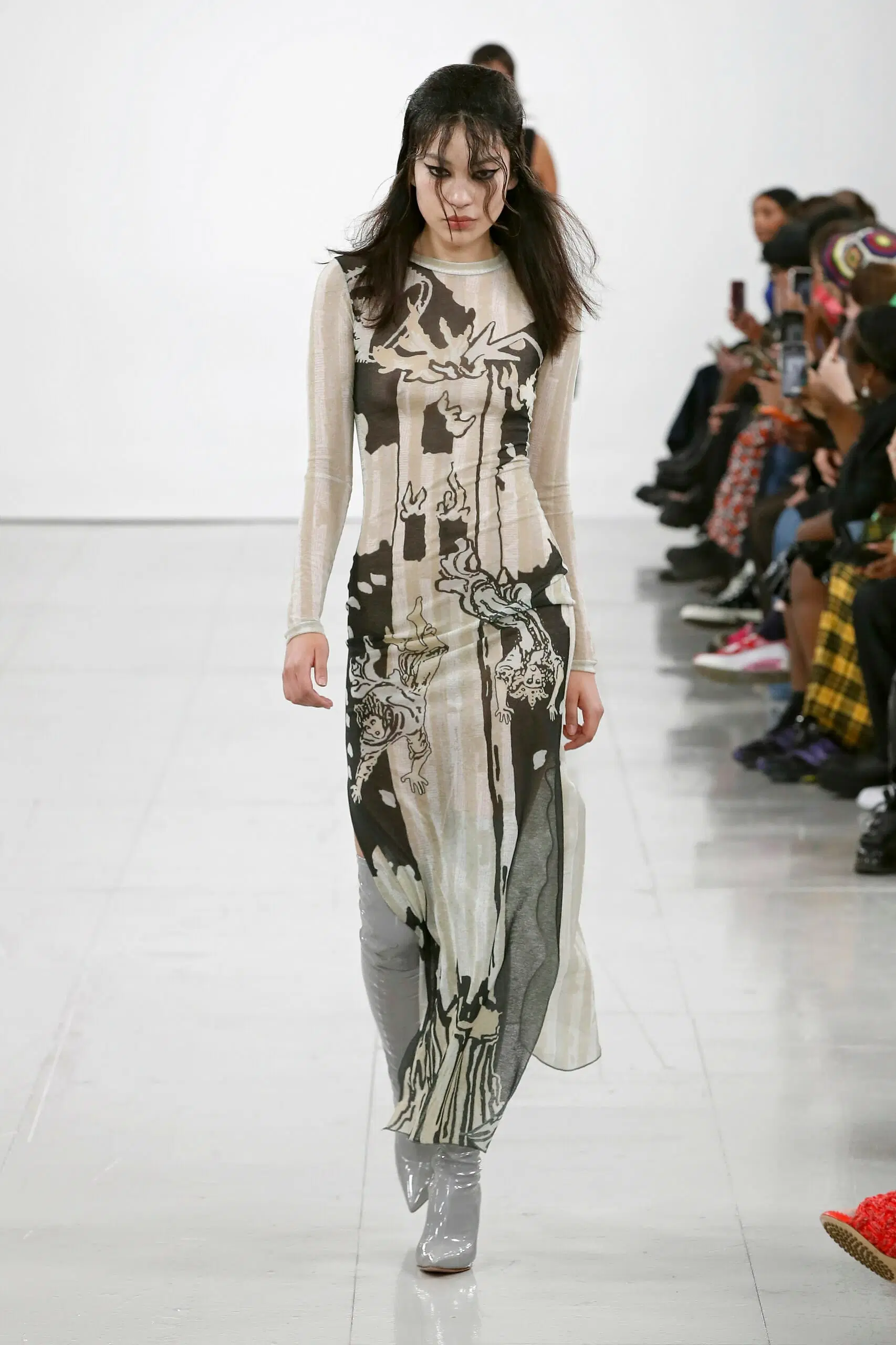 FEBEN-Ready-To-Wear-Spring-Summer-2023-London-Fashion-Week-Runway-013