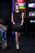 JW-Anderson-Ready-To-Wear-Spring-Summer-2023-London-Fashion-Week-Runway-012