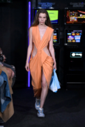 JW-Anderson-Ready-To-Wear-Spring-Summer-2023-London-Fashion-Week-Runway-033