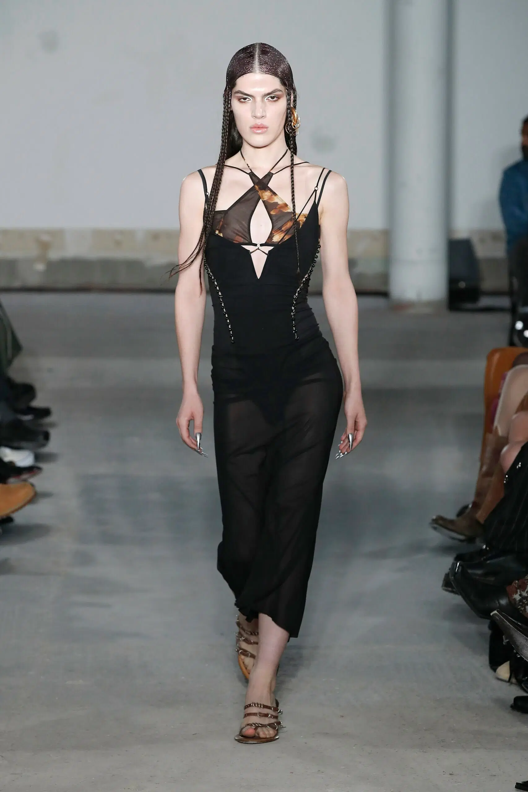 KNWLS-Ready-To-Wear-Spring-Summer-2023-London-Fashion-Week-Runway-004
