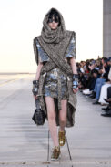 look0010-1.jpg