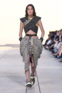look0011-1.jpg
