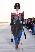 look0018-1.jpg
