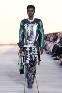 look0019-1.jpg
