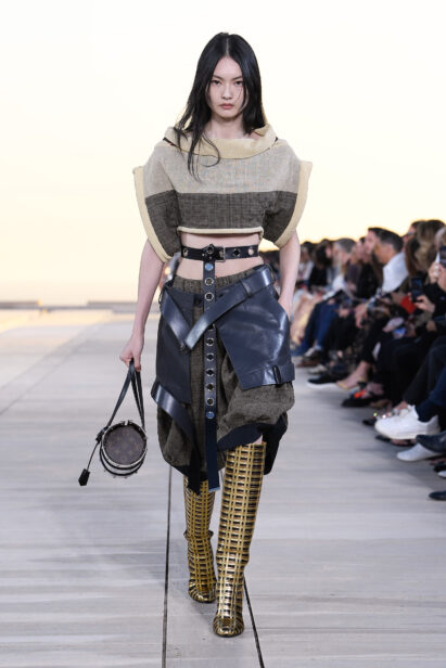 look0026-1.jpg
