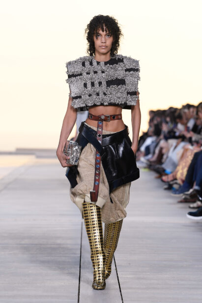 look0027-1.jpg