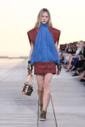 look0031-1.jpg