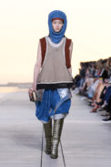 look0033-1.jpg