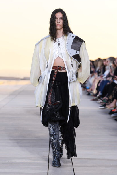 look0043-1.jpg
