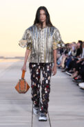 look0049-1.jpg