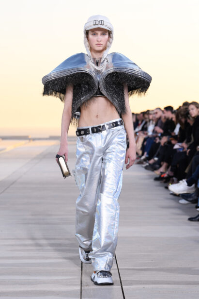look0056-1.jpg