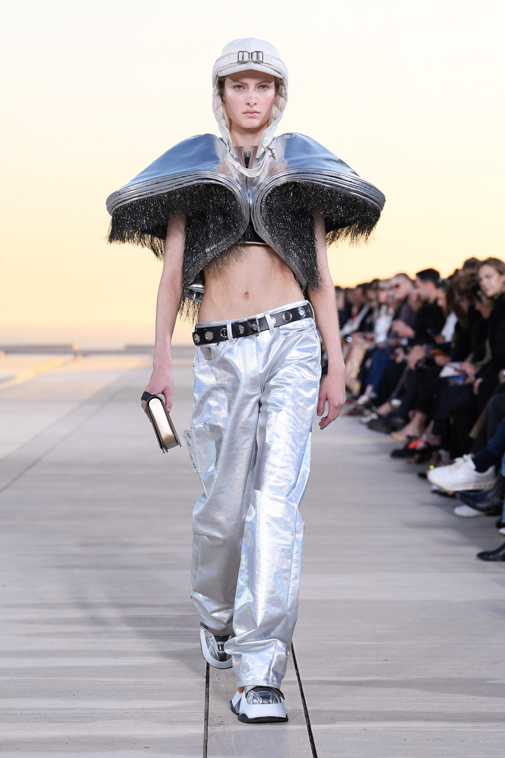 look0056-1.jpg