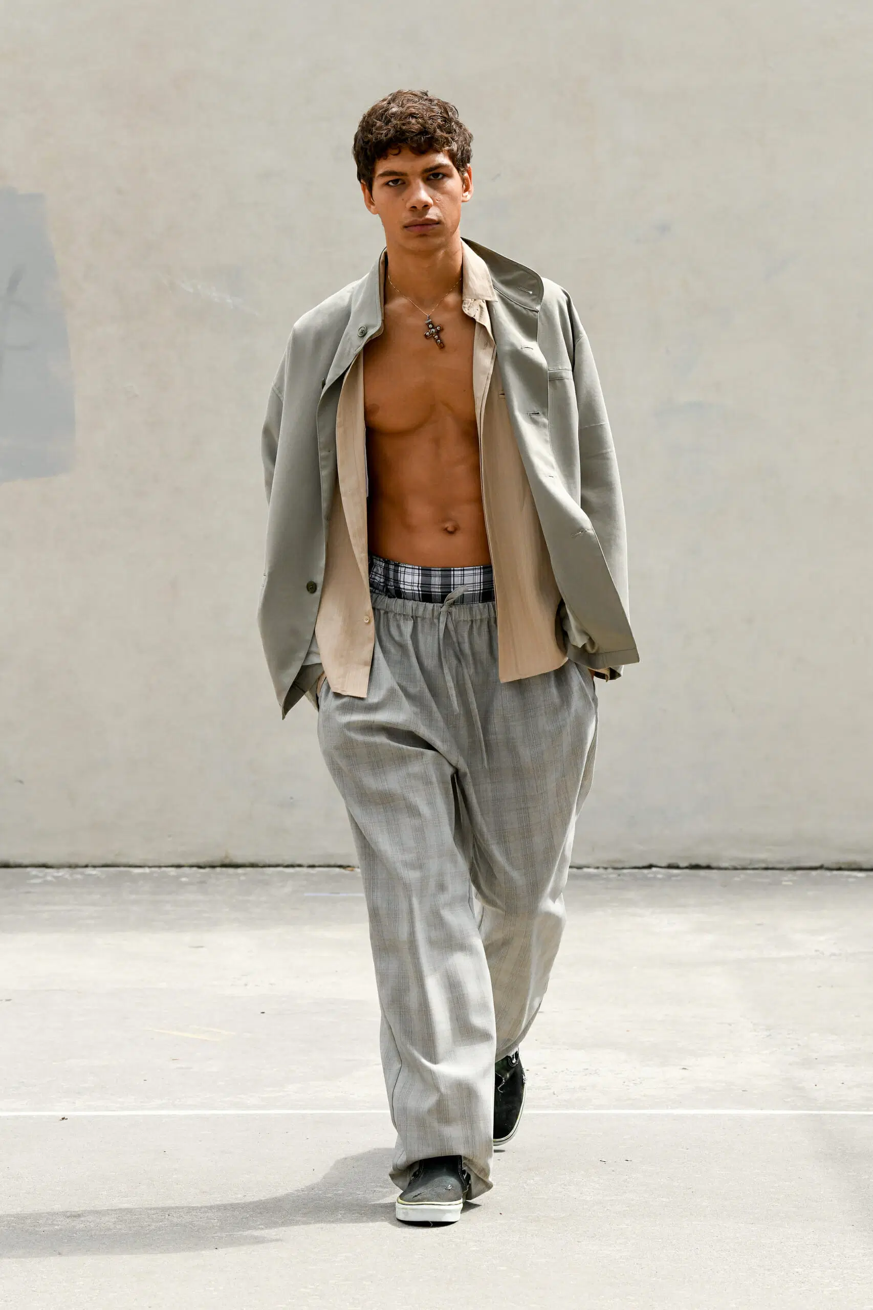 Maryam-Nassir-Zadeh-Ready-To-Wear-Spring-Summer-2023-New-York-Fashion-Week-Runway-005
