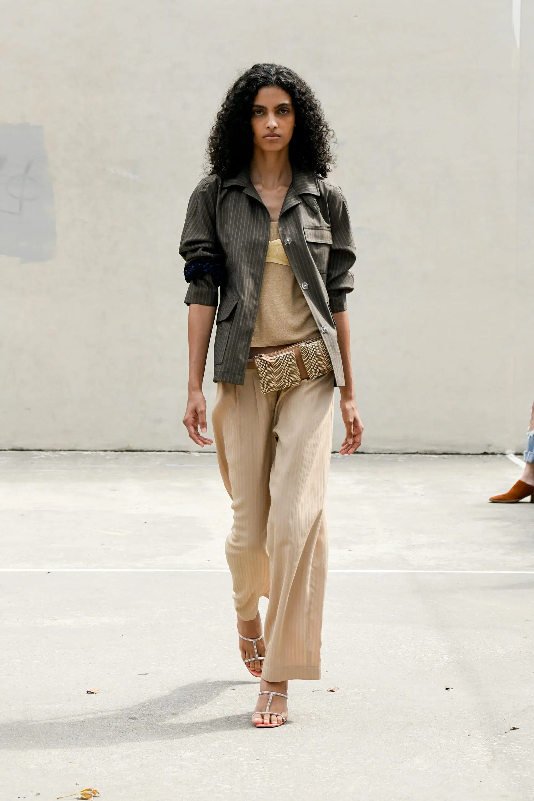 Maryam-Nassir-Zadeh-Ready-To-Wear-Spring-Summer-2023-New-York-Fashion-Week-Runway-008
